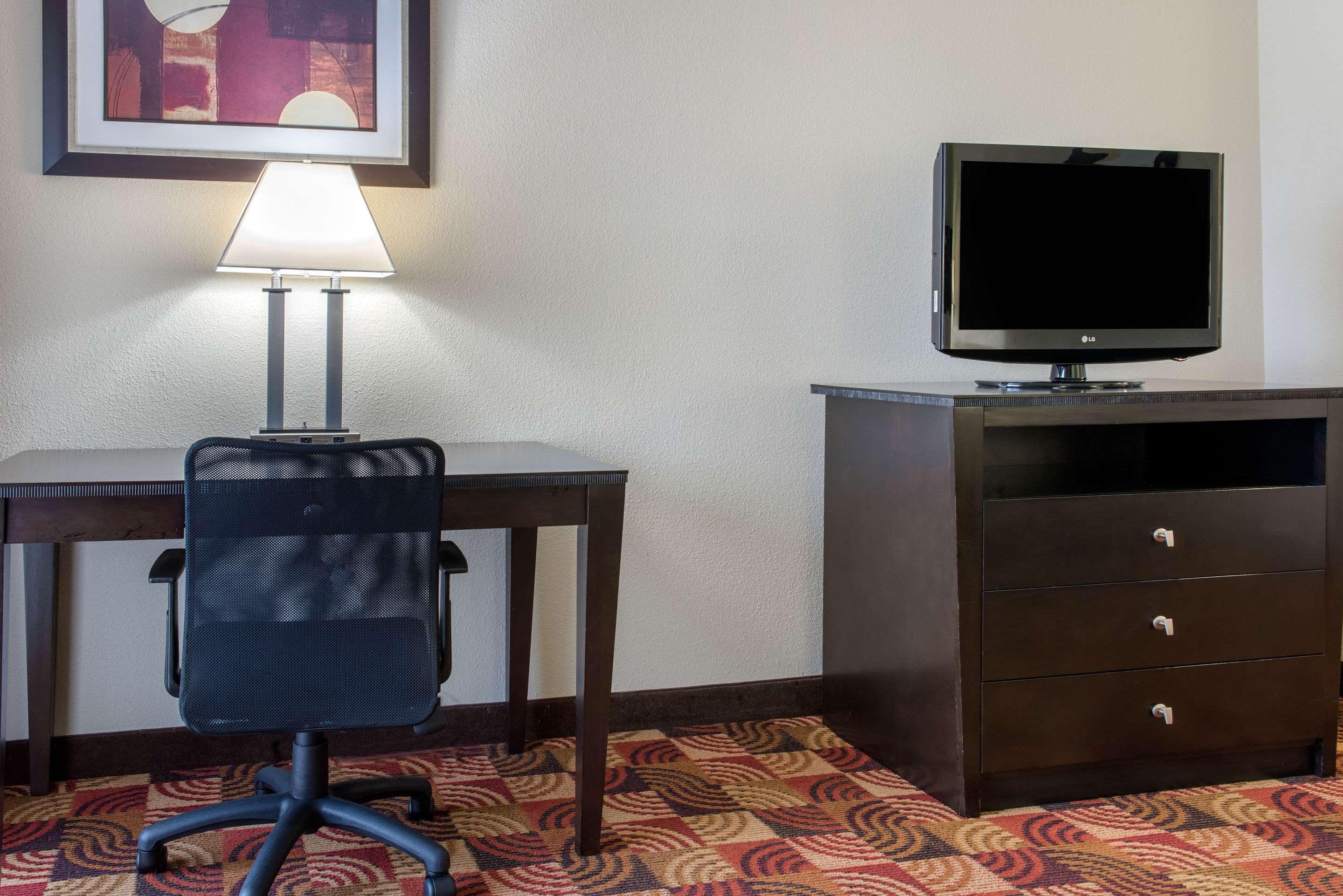 Quality Inn Bloomington Near University Экстерьер фото