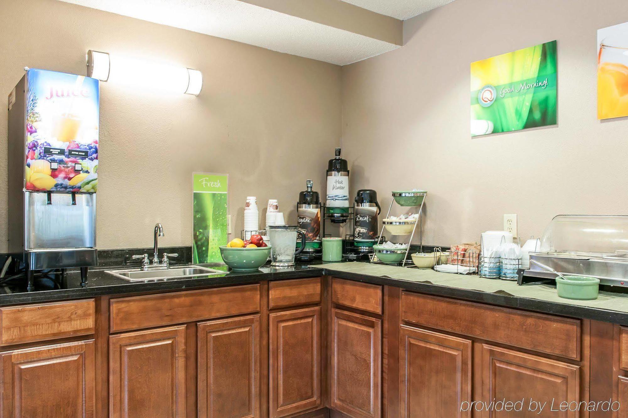 Quality Inn Bloomington Near University Экстерьер фото