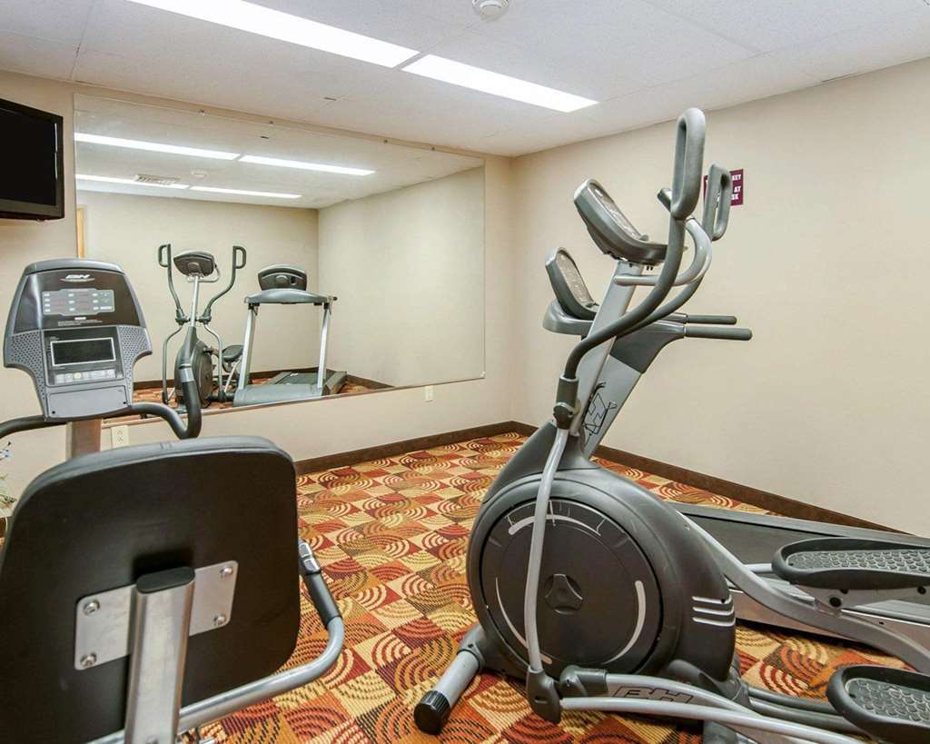 Quality Inn Bloomington Near University Удобства фото